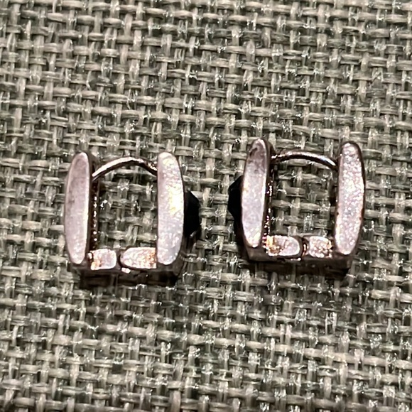 Pierced earrings & chocker necklace - Picture 4 of 5